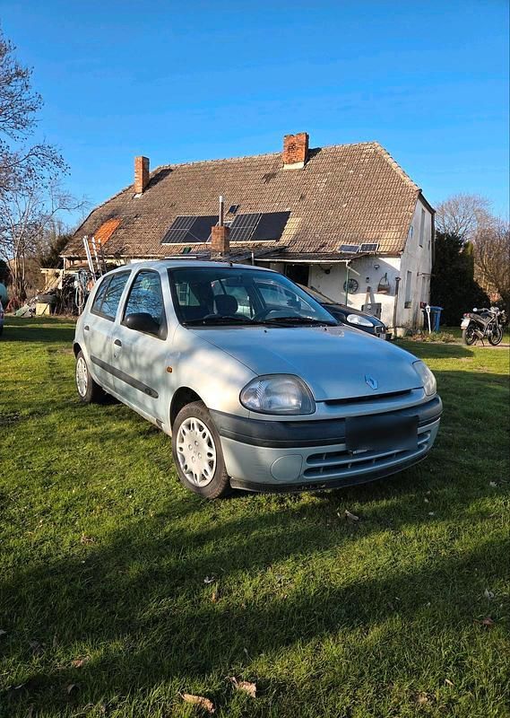 Gebraucht Renault Clio II 58 PS (42 kW) 1998 Grau Kleinwagen