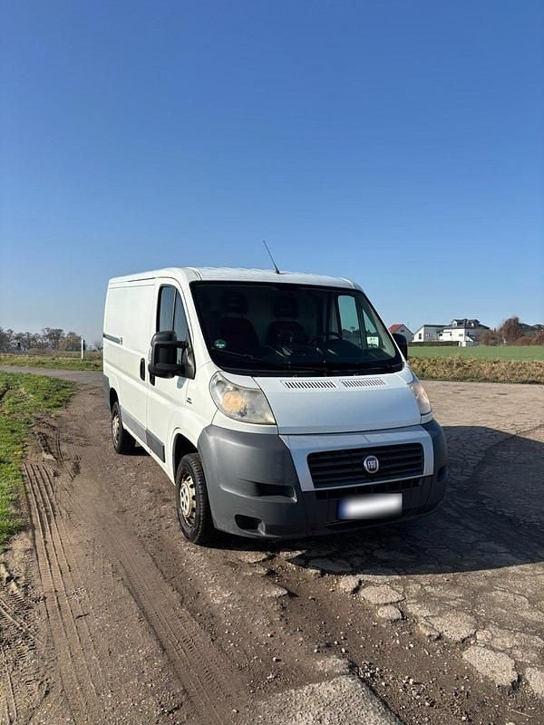 Gebraucht Fiat Ducato 115 PS (84 kW) 2012 Weiß Van