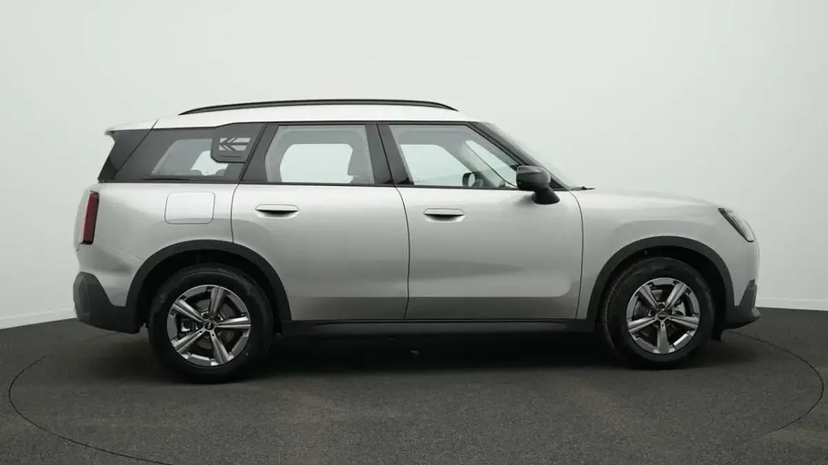 Gebraucht Mini Countryman Classic 163 PS (119 kW) 2025 Grau SUV