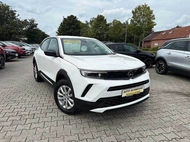 Weiß Gebraucht 2022 Opel Mokka Edition SUV | 16.750 € (Fairer Preis) - Bild 1/4