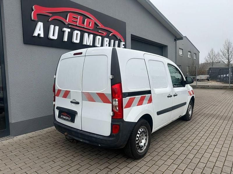 Gebraucht Mercedes Citan 111 110 PS (80 kW) 2018 Weiß Van / Kleinbus