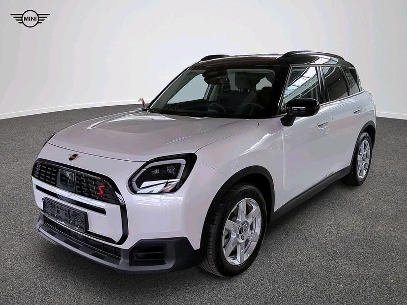 Weiß Gebraucht 2024 Mini Countryman Classic SUV | 38.383 € (Guter Preis) - Bild 1/4
