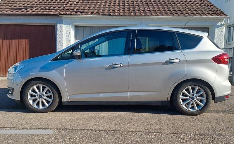 Gebraucht Ford C-MAX Titanium 125 PS (91 kW) 2017 Silber Van / Kleinbus