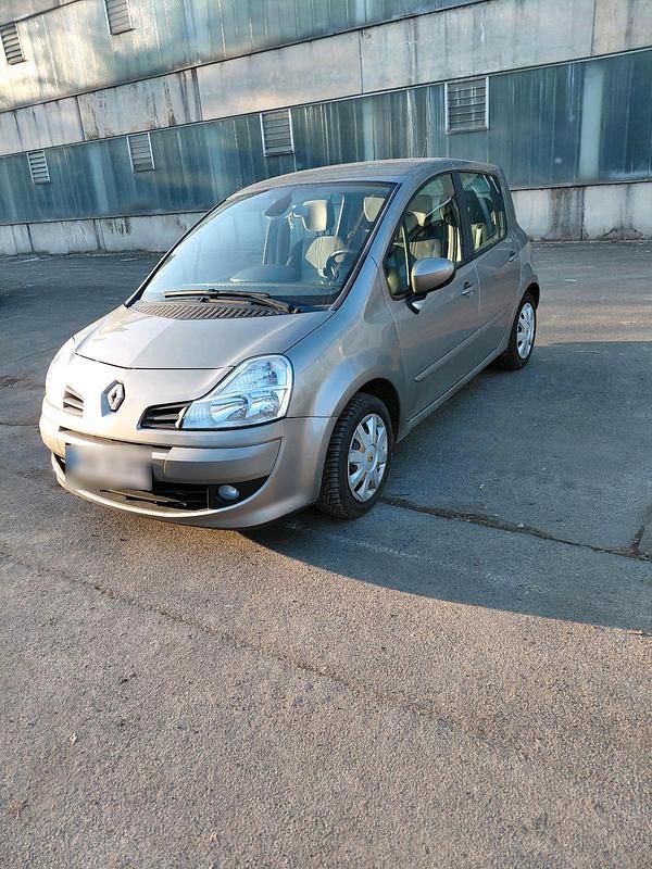 Second-hand Renault Modus 116 CP (85 kW) 2008 Monovolum