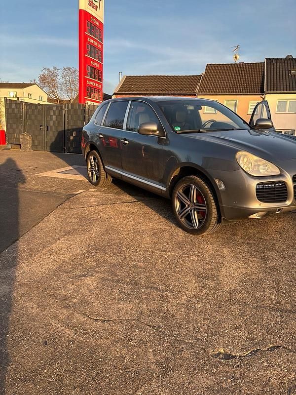 Gebraucht Porsche Cayenne Turbo 450 PS (330 kW) 2004 Grau SUV