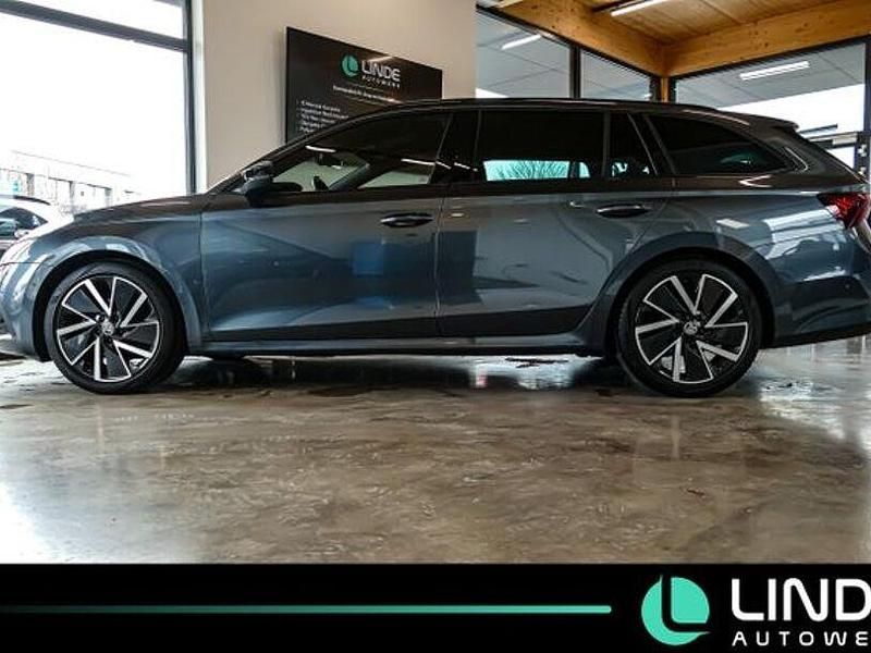 Gebraucht Skoda Octavia First Edition 150 PS (110 kW) 2021 Quarzgrau metallic Kombi