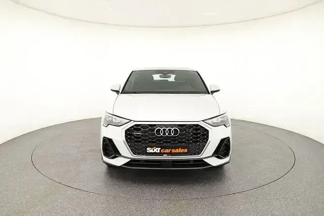 Gebraucht Audi Q3 Sportback Ambiente 190 PS (139 kW) 2025 Weiß SUV