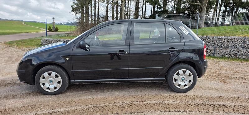 Gebraucht Skoda Fabia Classic 54 PS (39 kW) 2006 Schwarz Limousine