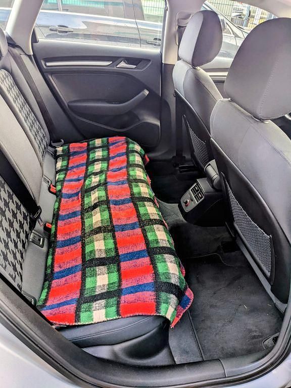 Gebraucht Audi A3 Attraction 140 PS (102 kW) 2013 Silber Limousine