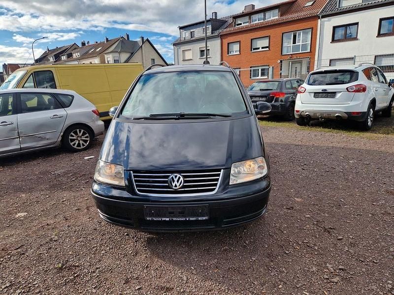 Gebraucht 2009 VW Sharan Highline Van / Kleinbus | 1.599 € (Superpreis) - Bild 1/4