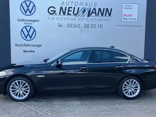 Gebraucht BMW 525 Comfort Edition 218 PS (160 kW) 2014 Schwarz Limousine