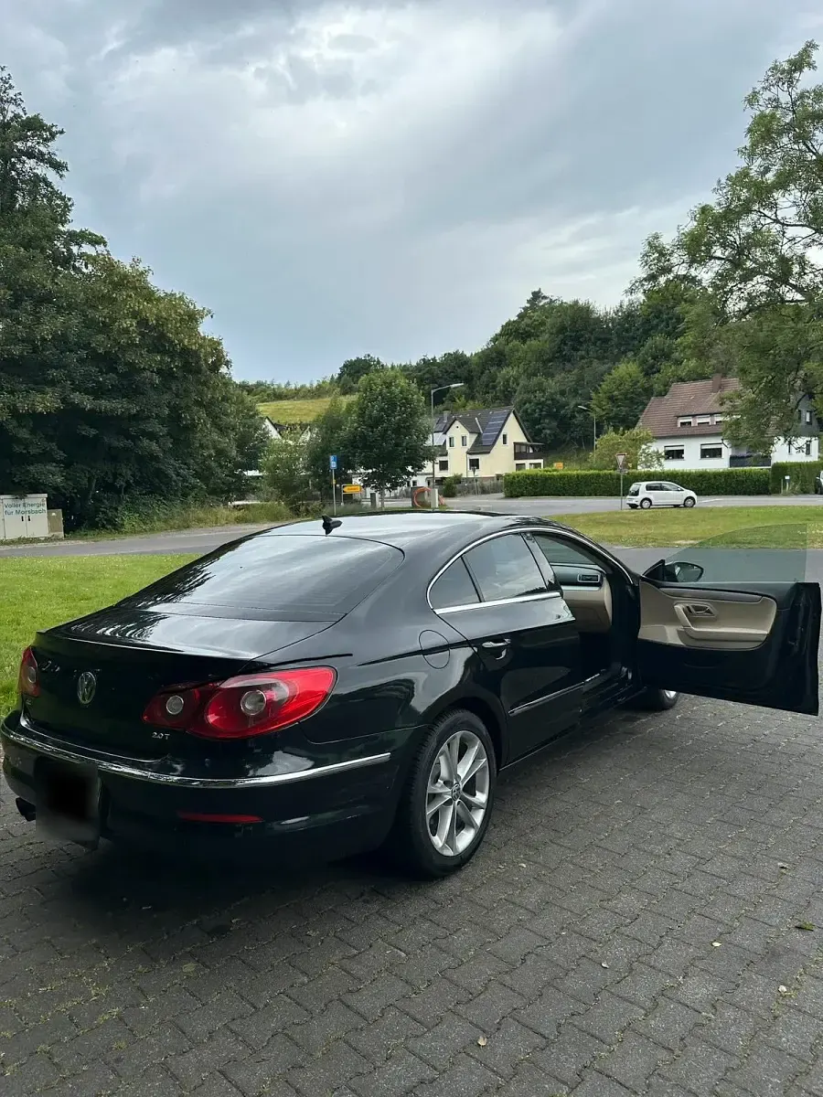 Gebraucht VW Passat 200 PS (147 kW) 2011 Schwarz Limousine