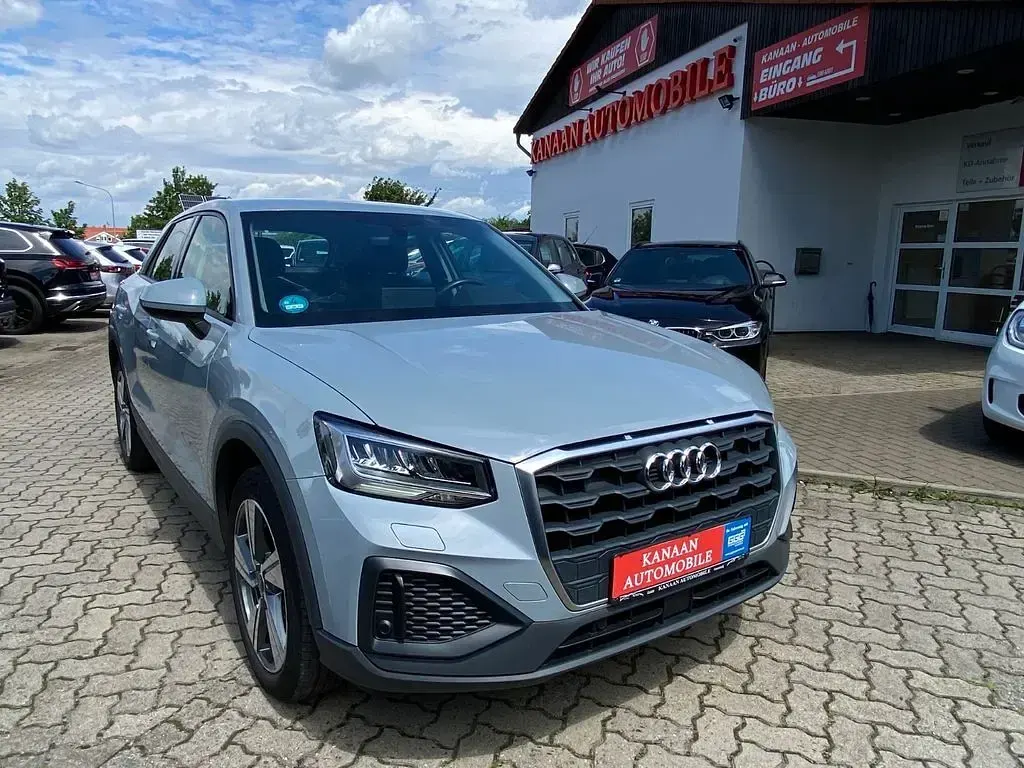 Gebraucht Audi Q2 Sport 150 PS (110 kW) 2021 Grau SUV