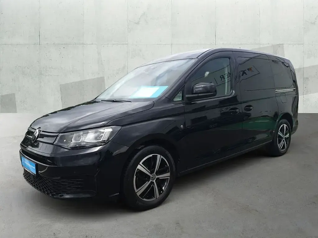 Gebraucht VW Caddy Maxi Basis 114 PS (83 kW) 2022 Schwarz Van / Kleinbus