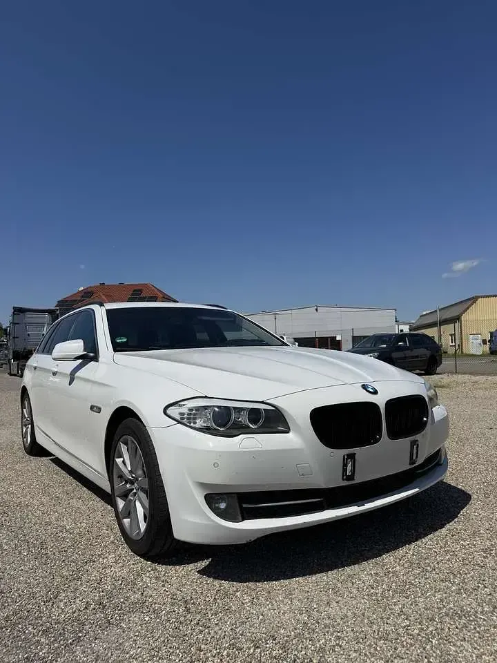 Gebraucht BMW 520 184 PS (135 kW) 2012 Kombi