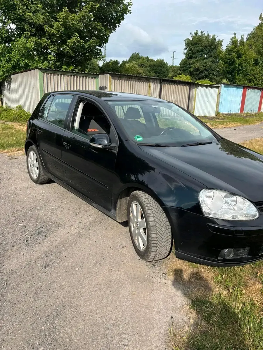Gebraucht VW Golf V 2005 Schwarz Kleinwagen