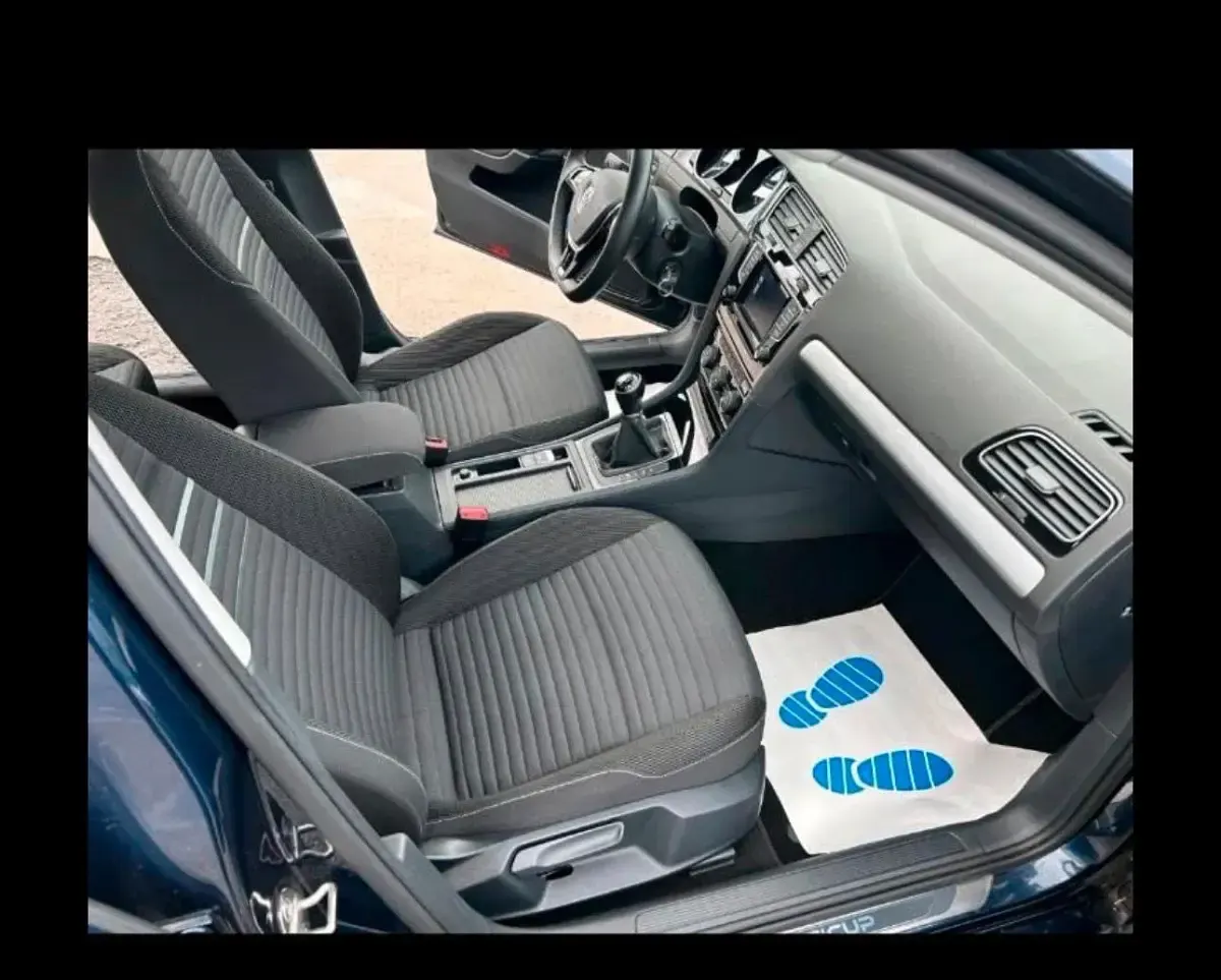 Gebraucht VW Golf VII R-line 140 PS (102 kW) 2013 Blau Limousine