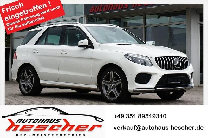 Polarweiss Gebraucht 2018 Mercedes GLE350 AMG line SUV | 32.980 € (Superpreis) - Bild 1/4