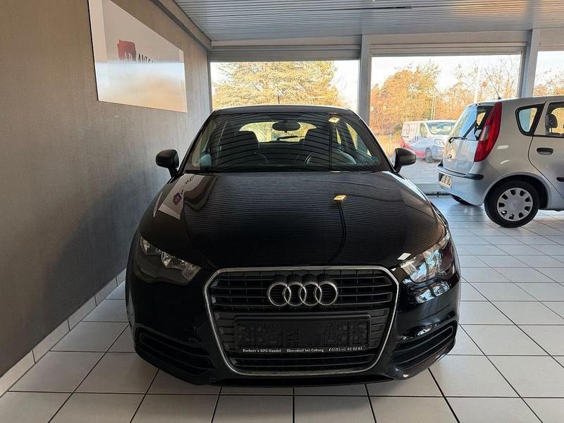 Gebraucht Audi A1 Attraction 105 PS (77 kW) 2011 Schwarz Kleinwagen