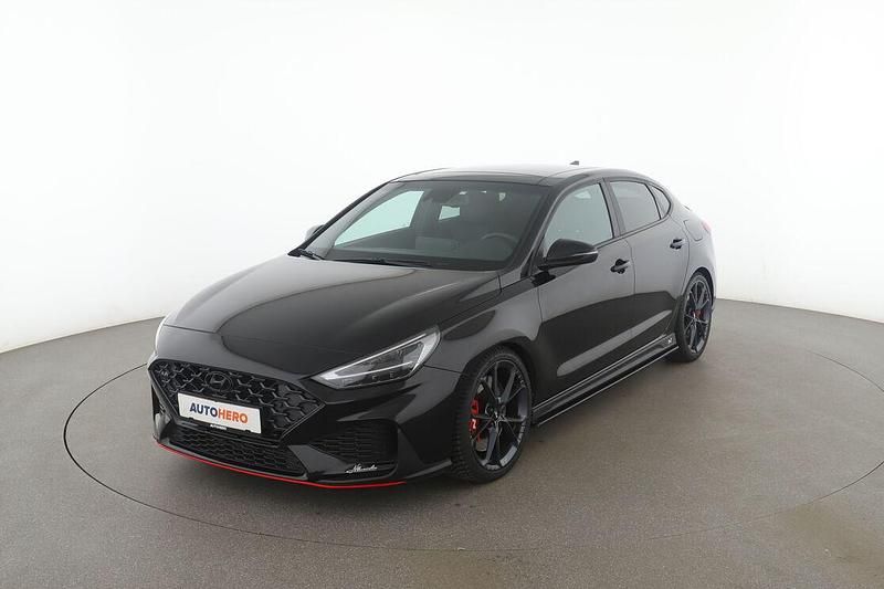 Schwarz Gebraucht 2022 Hyundai i30 N Performance Limousine | 30.590 € (Fairer Preis) - Bild 1/3