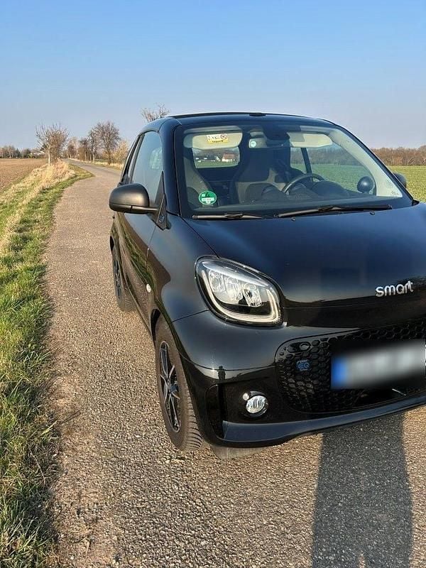 Gebraucht Smart ForTwo Coupé 60 kW (82 PS) 2023 Schwarz Cabrio