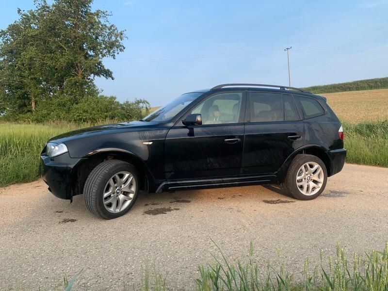 Schwarz Gebraucht 2007 BMW X3 M Sport SUV | 6.899 € (Etwas zu teuer) - Bild 1/4