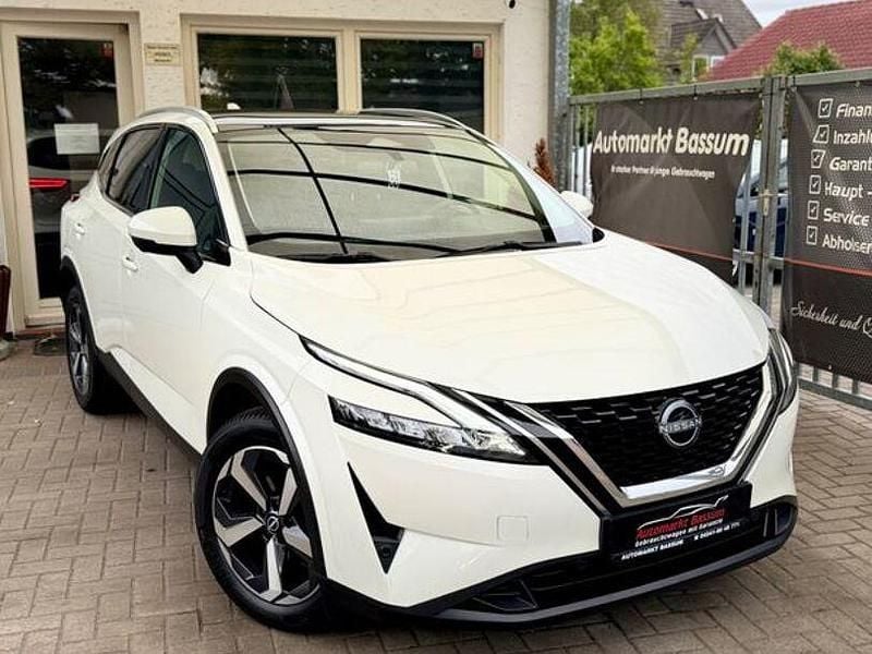 Weiß Gebraucht 2023 Nissan Qashqai 360º SUV | 23.990 € (Guter Preis) - Bild 1/3