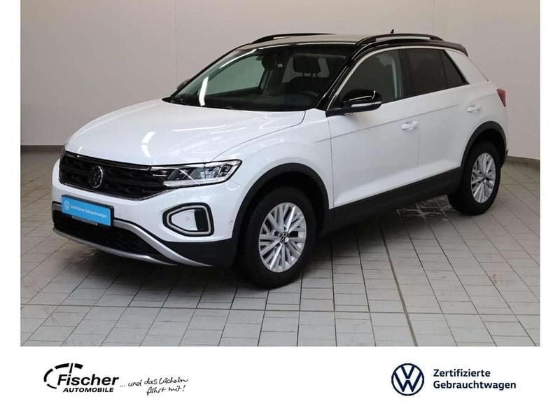 Weiss Gebraucht 2024 VW T-Roc Life SUV | 26.440 € (Fairer Preis) - Bild 1/3