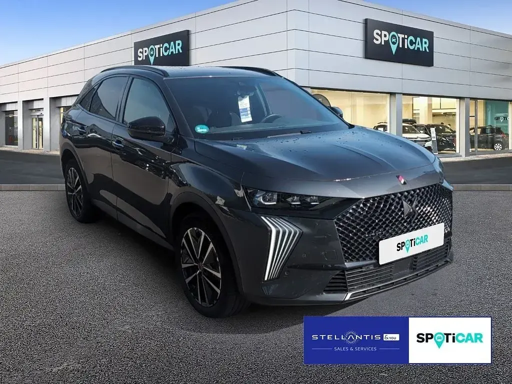 Gebraucht DS Automobiles DS7 Crossback Performance Line Plus 131 PS (96 kW) 2024 Grau SUV