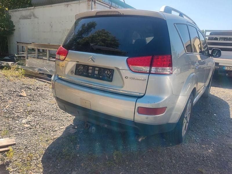 Silber Gebraucht 2009 Citroën C-Crosser Tendance SUV | 2.600 € (Fairer Preis) - Bild 1/4