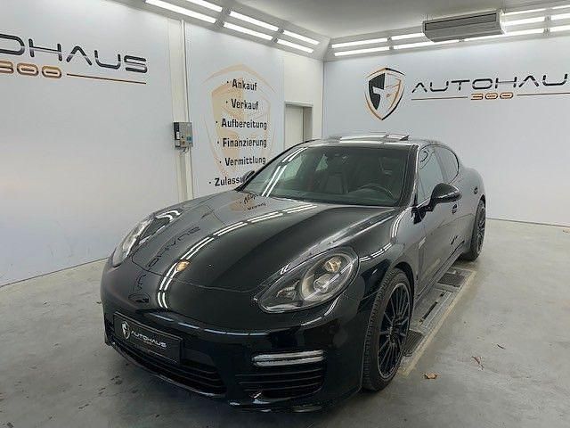 Schwarz Gebraucht 2013 Porsche Panamera Turbo Sport Limousine | 37.990 € (Superpreis) - Bild 1/4