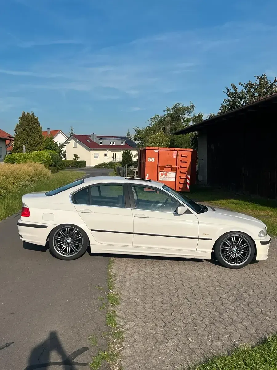 Gebraucht BMW 328 192 PS (141 kW) 1999 Weiß Limousine