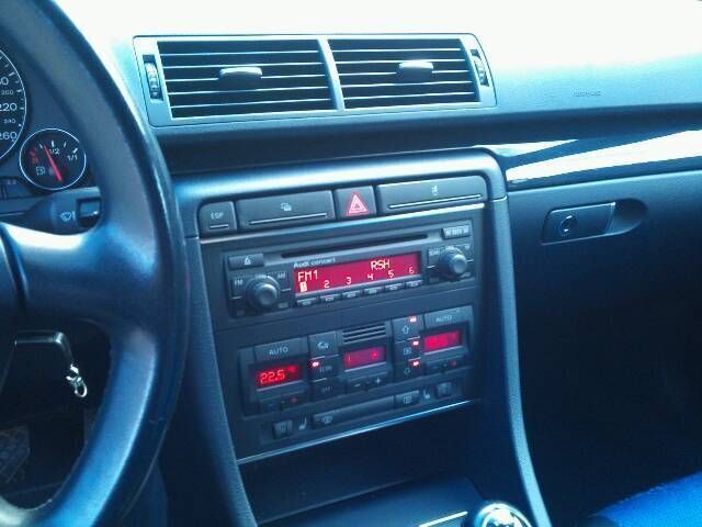 Gebraucht Audi A4 131 PS (96 kW) 2004 Blau metallic Limousine