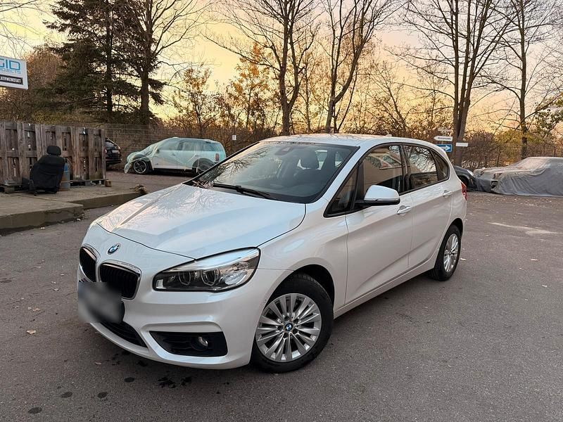 Gebraucht BMW 216 116 PS (85 kW) 2018 Weiß Kombi