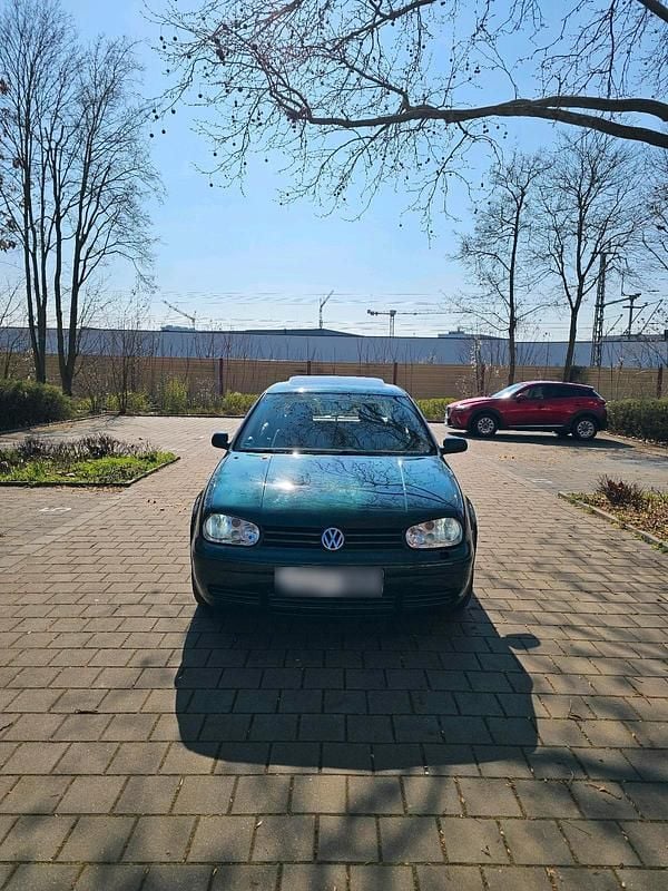 Gebraucht VW Golf IV 116 PS (85 kW) 2001 Grau Kleinwagen