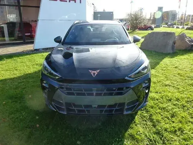 Gebraucht Cupra Terramar VZ 272 PS (200 kW) 2024 Midnight schwarz SUV