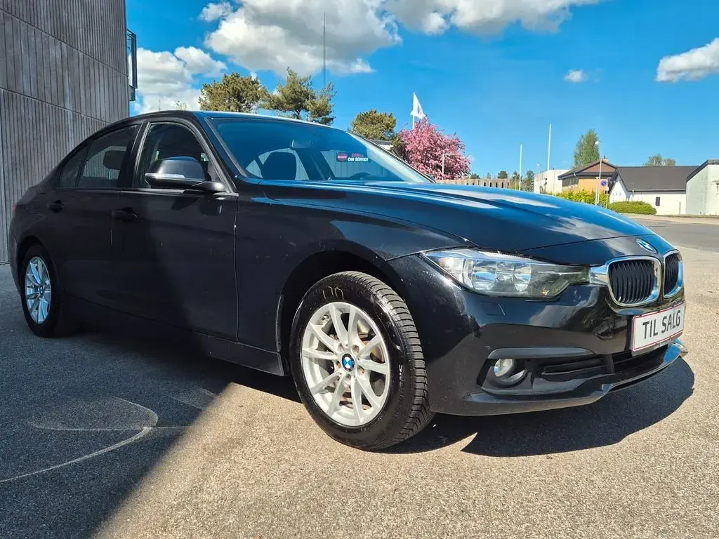 Gebraucht BMW 320 190 PS (139 kW) 2017 Schwarz Limousine