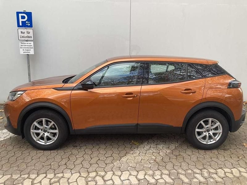 Gebraucht Peugeot 2008 101 PS (74 kW) 2022 Orange SUV