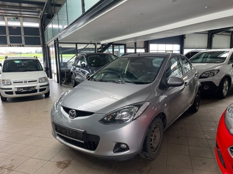 Silber Gebraucht 2009 Mazda 2 Kleinwagen | 1.490 € (Guter Preis) - Bild 1/4