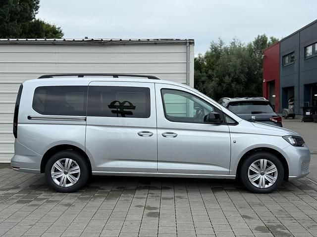Reflex silber metallic reflex silber metallic Neu 2024 VW Caddy Maxi Van / Kleinbus | 38.189 € (Fairer Preis) - Bild 1/4