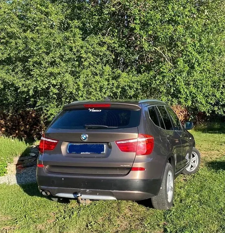 Gebraucht BMW X3 184 PS (135 kW) 2011 Braun SUV