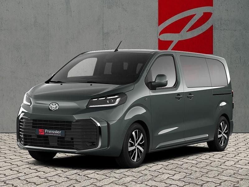 All terrain green Neu 2024 Toyota Proace Verso Lounge Kombi | 53.565 € (Etwas zu teuer) - Bild 1/2
