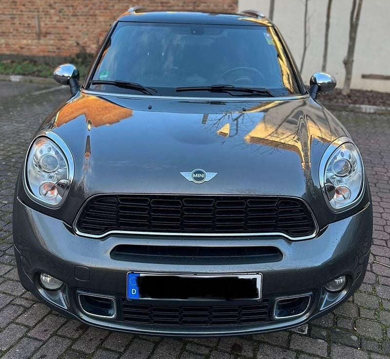 Braun Gebraucht 2011 Mini Cooper S Countryman SUV | 7.900 € (Fairer Preis) - Bild 1/4