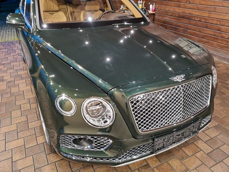 Gebraucht Bentley Bentayga 608 PS (447 kW) 2016 Grün SUV