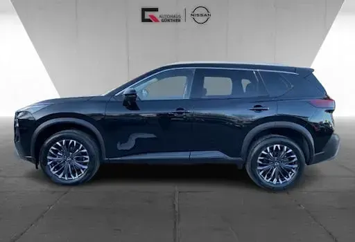 Gebraucht Nissan X-Trail N-Connecta 163 PS (119 kW) 2026 Schwarz SUV