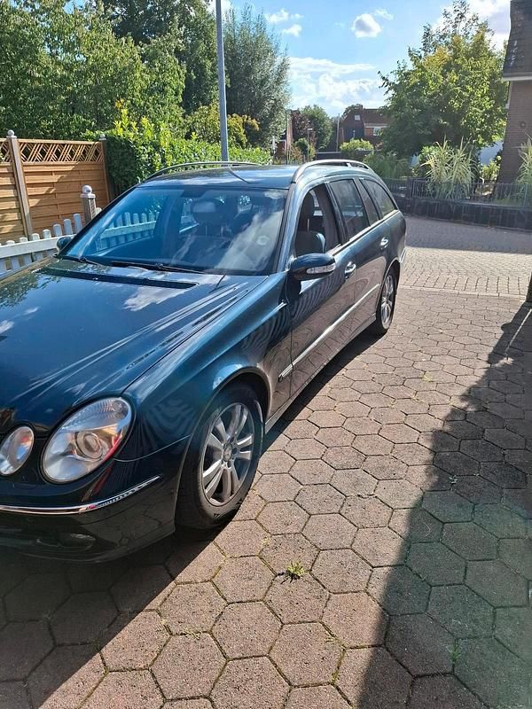 Blau Gebraucht 2007 Mercedes 320 Kombi | 2.499 € (Superpreis) - Bild 1/4