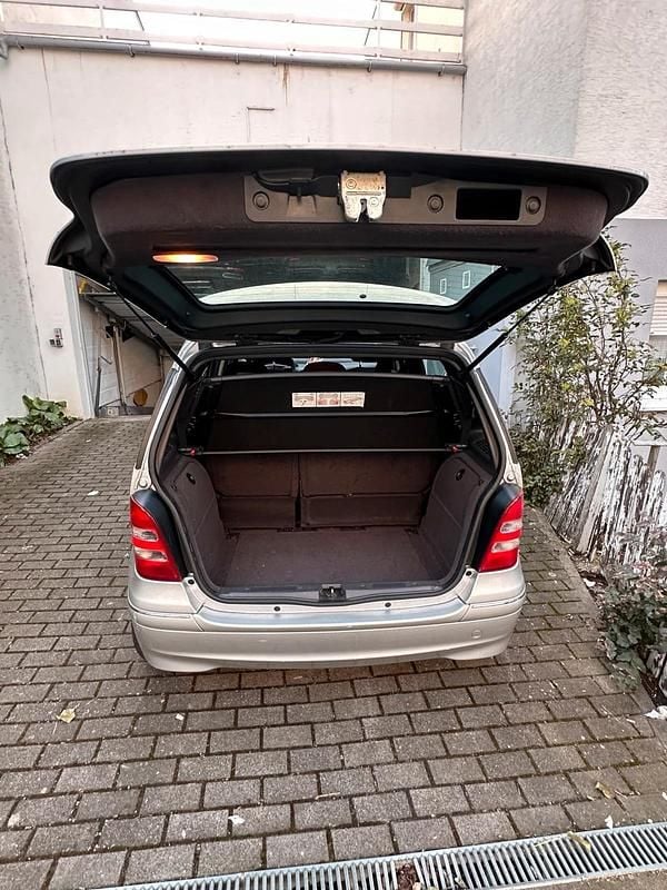 Gebraucht Mercedes A160 102 PS (75 kW) 2004 Silber Kleinwagen