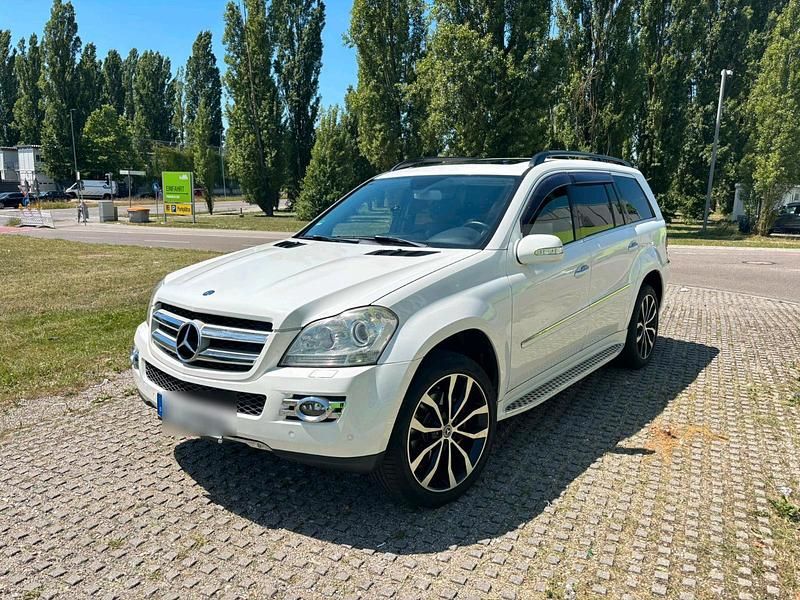 Weiß Gebraucht 2007 Mercedes GL550 SUV | 15.500 € - Bild 1/4