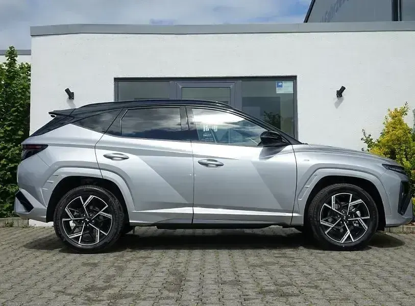 Neu Hyundai Tucson N Line 239 PS (175 kW) 2026 Silber SUV