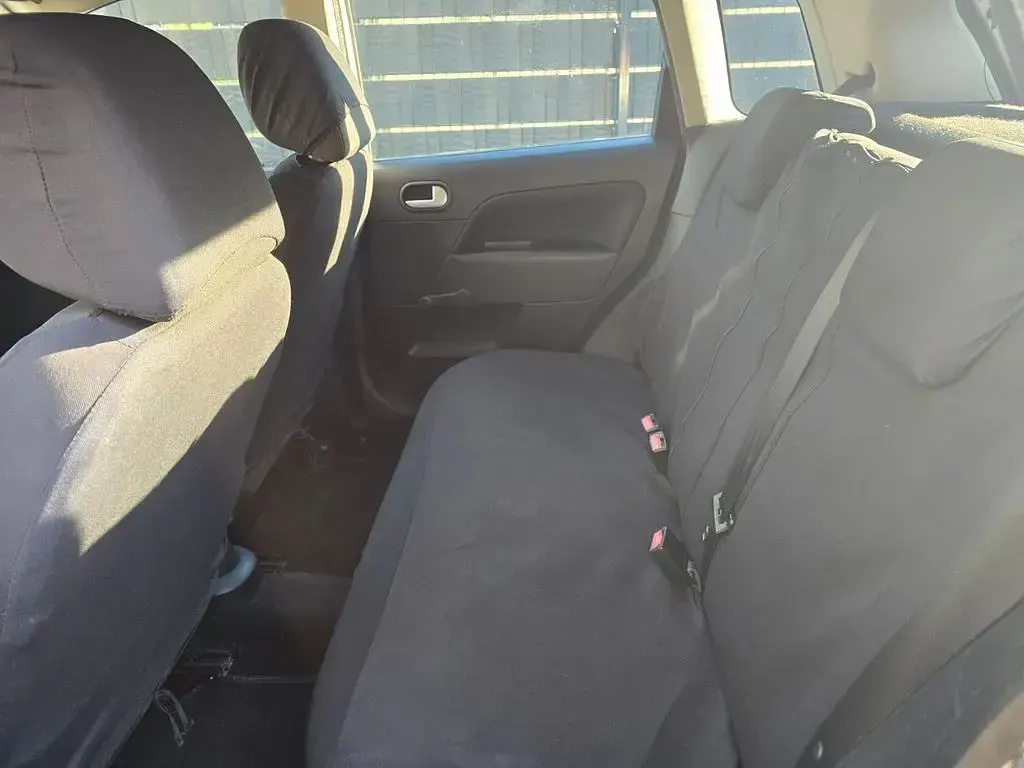 Gebraucht Ford Fiesta 80 PS (58 kW) 2007 Silber Kleinwagen